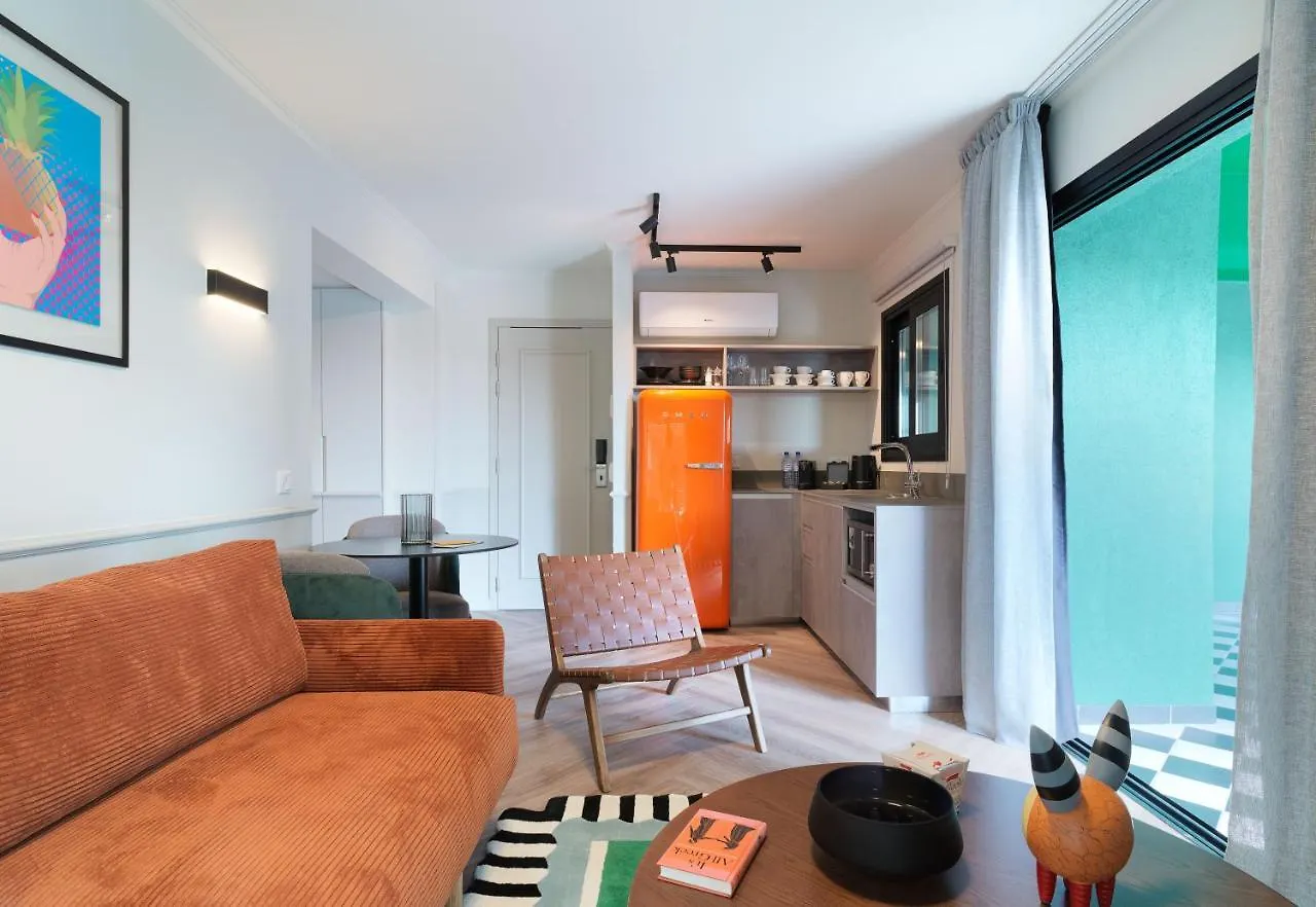 Liv The City Suites Adults Only Larnaca Cypr