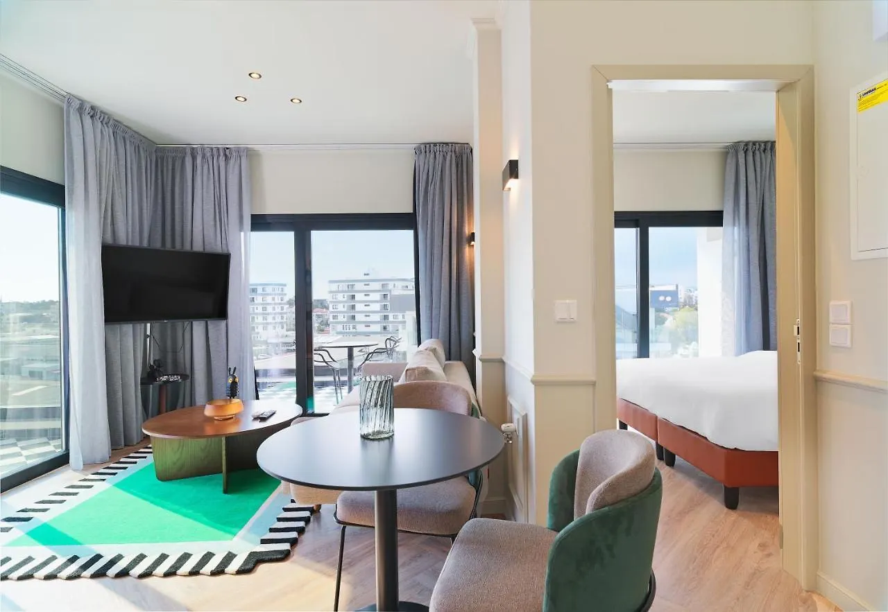 Liv The City Suites Adults Only Larnaca 0*,
