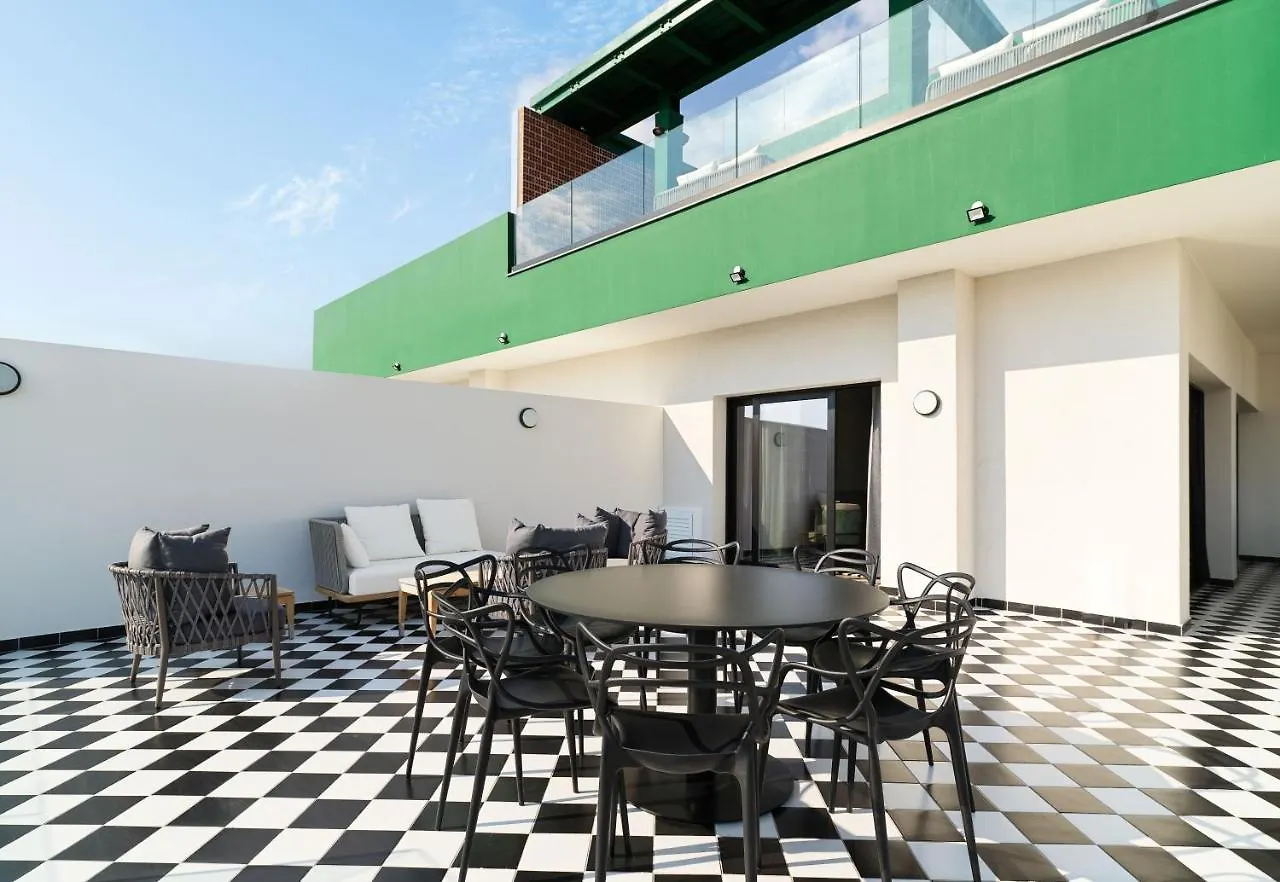 Liv The City Suites Adults Only Larnaca Apartament