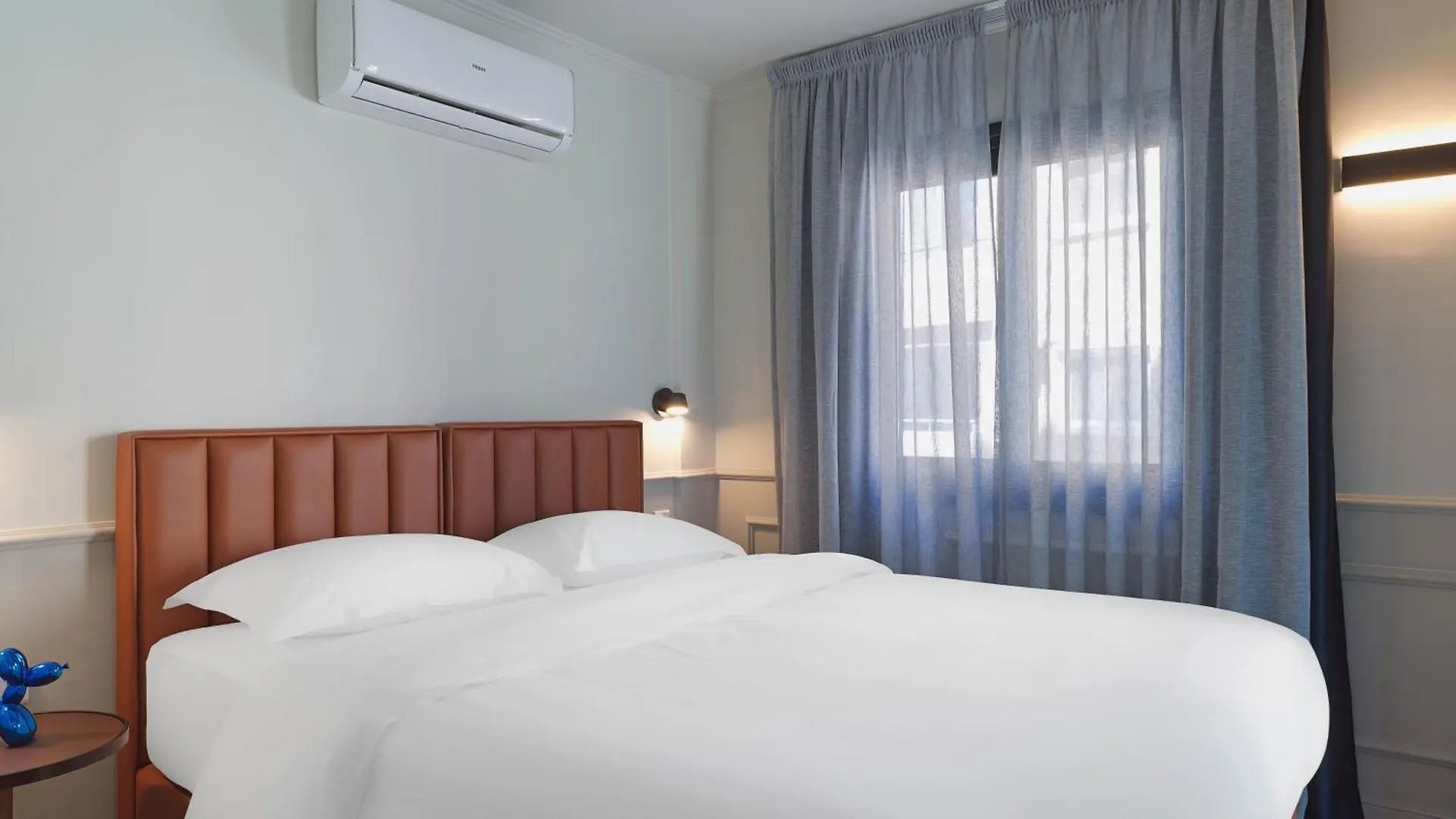 Liv The City Suites Adults Only Larnaca